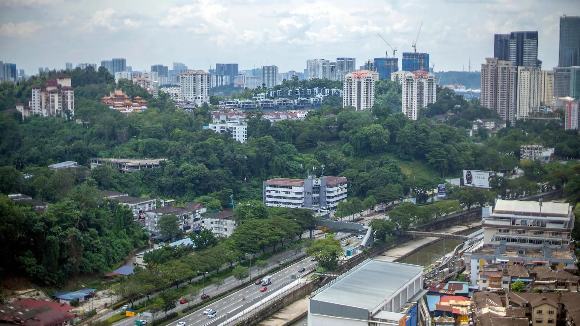 Riveria City Near Kl Sentral With 118 View Sky Infinity Pool By Cobnb Kuala Lumpur Apartment