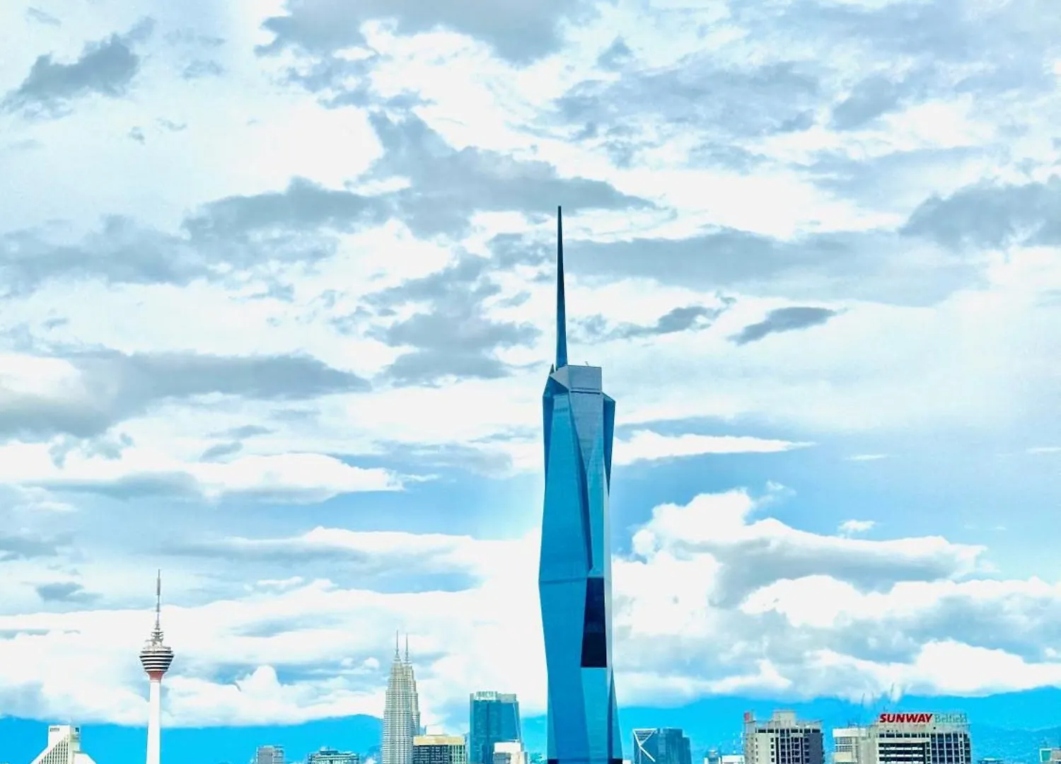 Riveria City Near Kl Sentral With 118 View Sky Infinity Pool By Cobnb Kuala Lumpur Apartment