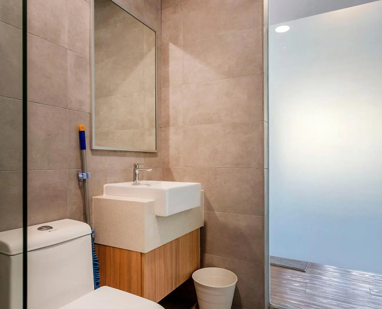 Apartment Riveria City Near Kl Sentral With 118 View Sky Infinity Pool By Cobnb Kuala Lumpur Malaysia